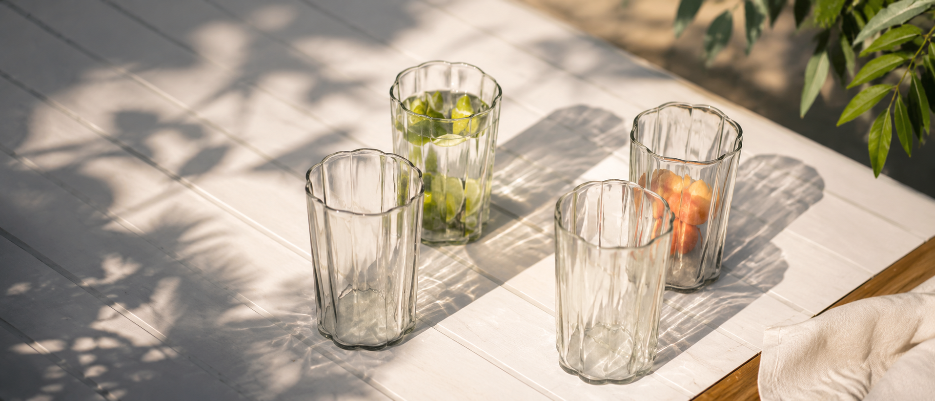 Distinctive glassware for the table